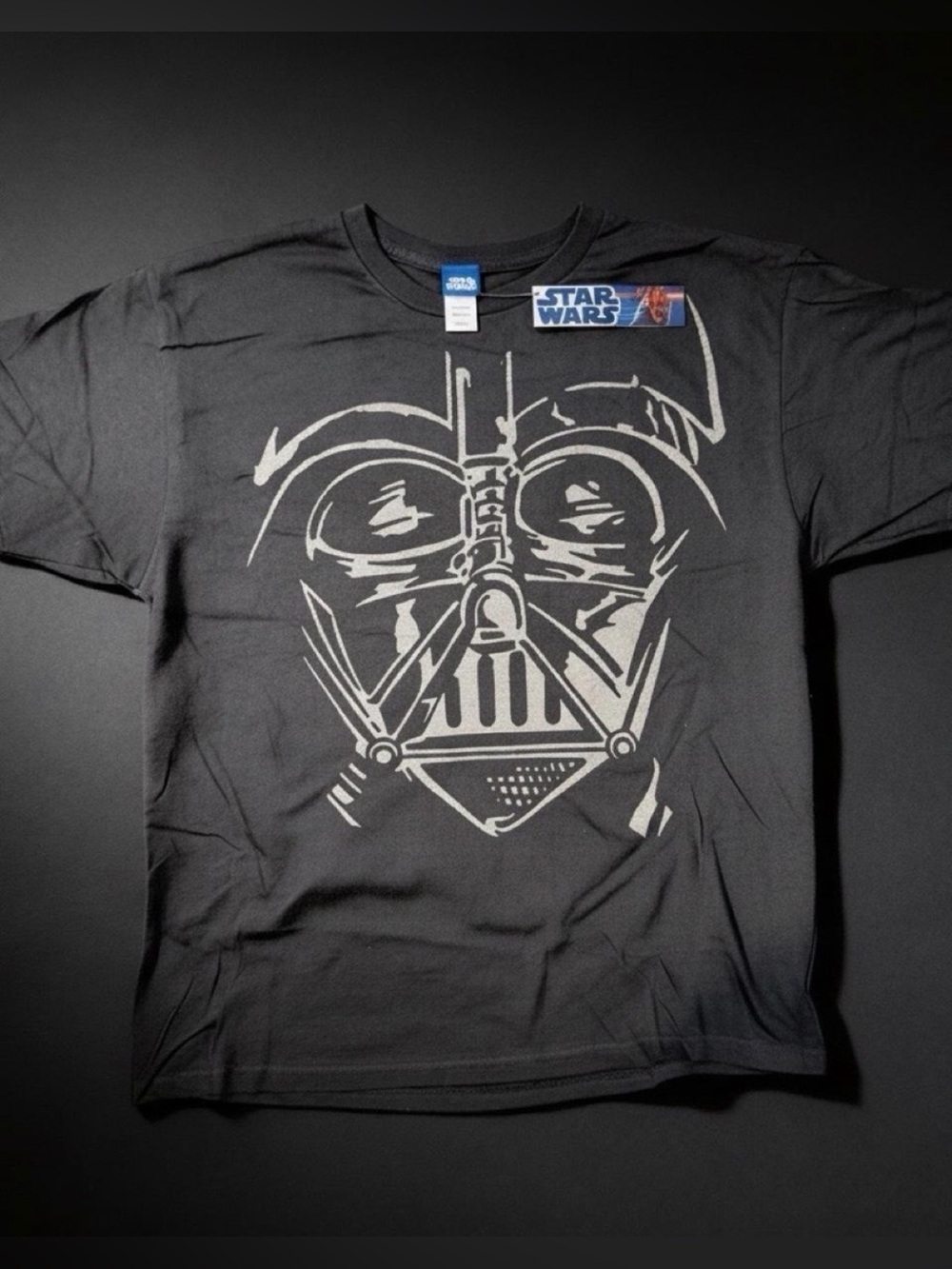 Star Wars Darth Vader Graphic Tee - Size XL - NWT